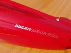 Ducati SuperSport 900 Bal hátsó idom - sérült
