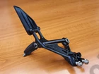 KTM Duke 125 Bal első lábtartó