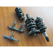 Váltók, áttételek