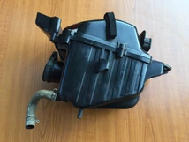 Honda CBR 125 R Légszűrőház és szívócsonk Honda CBR 125 R Légszűrőház és szívócsonk