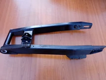 Beta RR 125 Lengővilla és láncterelő