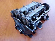 BMW F 800 GS Hengerfej BMW F 800 GS Hengerfej