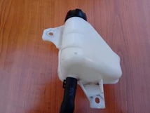 BMW F 800 GS Kiegyenlítő tartály