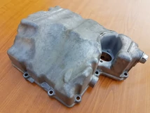 Yamaha XJ6 Olajteknő Yamaha XJ6 Olajteknő