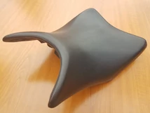 Honda CBR 125 R Ülés - első