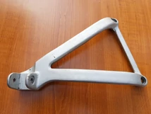 Ducati 748 916 996 998 Jobb hátsó lábtartó konzol