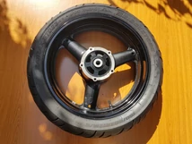 Suzuki GSX 650-F Hátsó kerék Suzuki GSX 650-F Hátsó kerék