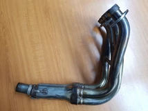 Suzuki GSR 600 Kipufogó leömlő - sérült