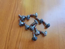 Honda XL 1000 Varadero Első féktárcsa csavarok