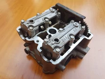 Suzuki DL 650 V-Strom Hengerfej - Első Suzuki DL 650 V-Strom Hengerfej - Első