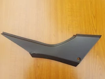 Kawasaki Ninja 300 Jobb oldali ülés alatti idom Kawasaki Ninja 300 Jobb oldali ülés alatti idom