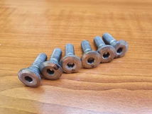 KTM Duke 125 Hátsó féktárcsa csavarok KTM Duke 125 Hátsó féktárcsa csavarok