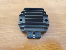 Aprilia SR 50 Factory Feszültség szabályzó - Injektoros