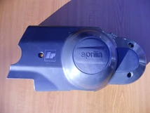 Aprilia Scarabeo 200 Variátorfedél takaró Aprilia Scarabeo 200 Variátorfedél takaró