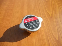 Aprilia RXV, SXV 450 550 Hűtősapka