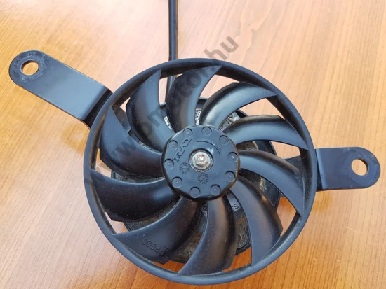 Honda CBR 125 R Hűtőventilátor