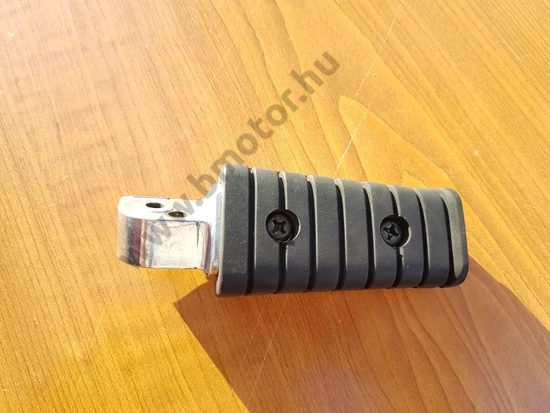 Yamaha Jobb hátsó lábtartó