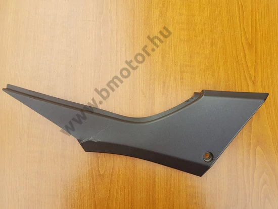 Kawasaki Ninja 300 Jobb oldali ülés alatti idom