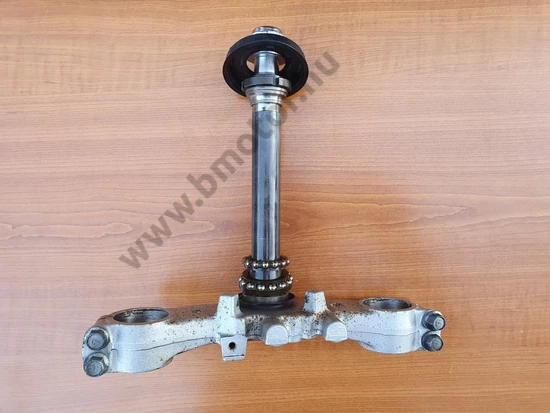 Suzuki SV 650 Alsó villakifli