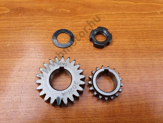 KTM Duke 125 Főtengely végi fogaskerekek