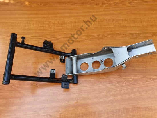 BMW F 650 GS Alsó vázkeret