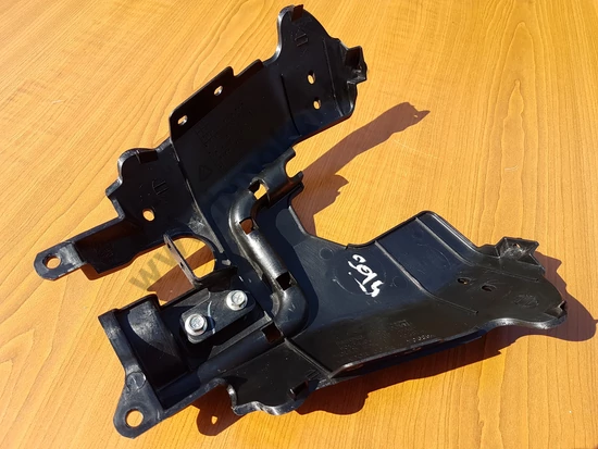 KTM Duke 125 Fejidom mögötti műanyag